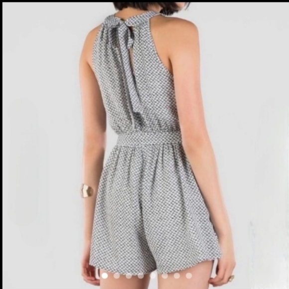 Francesca's Miami Black and White Pattern Romper Size Medium - Picture 2 of 11